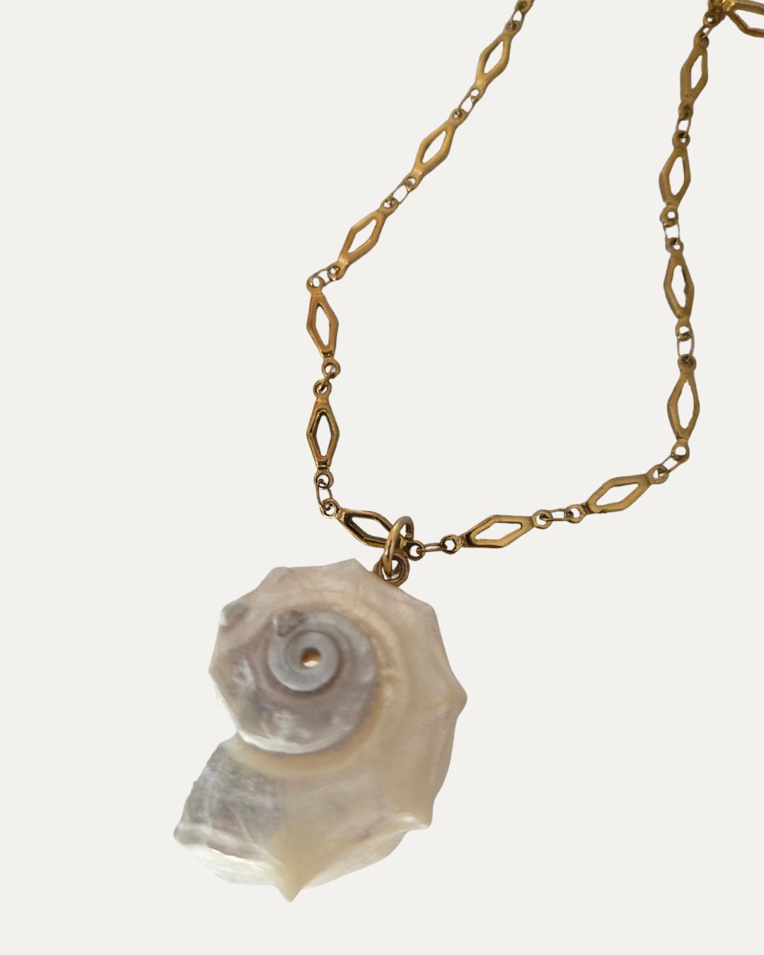 Caracol Necklace
