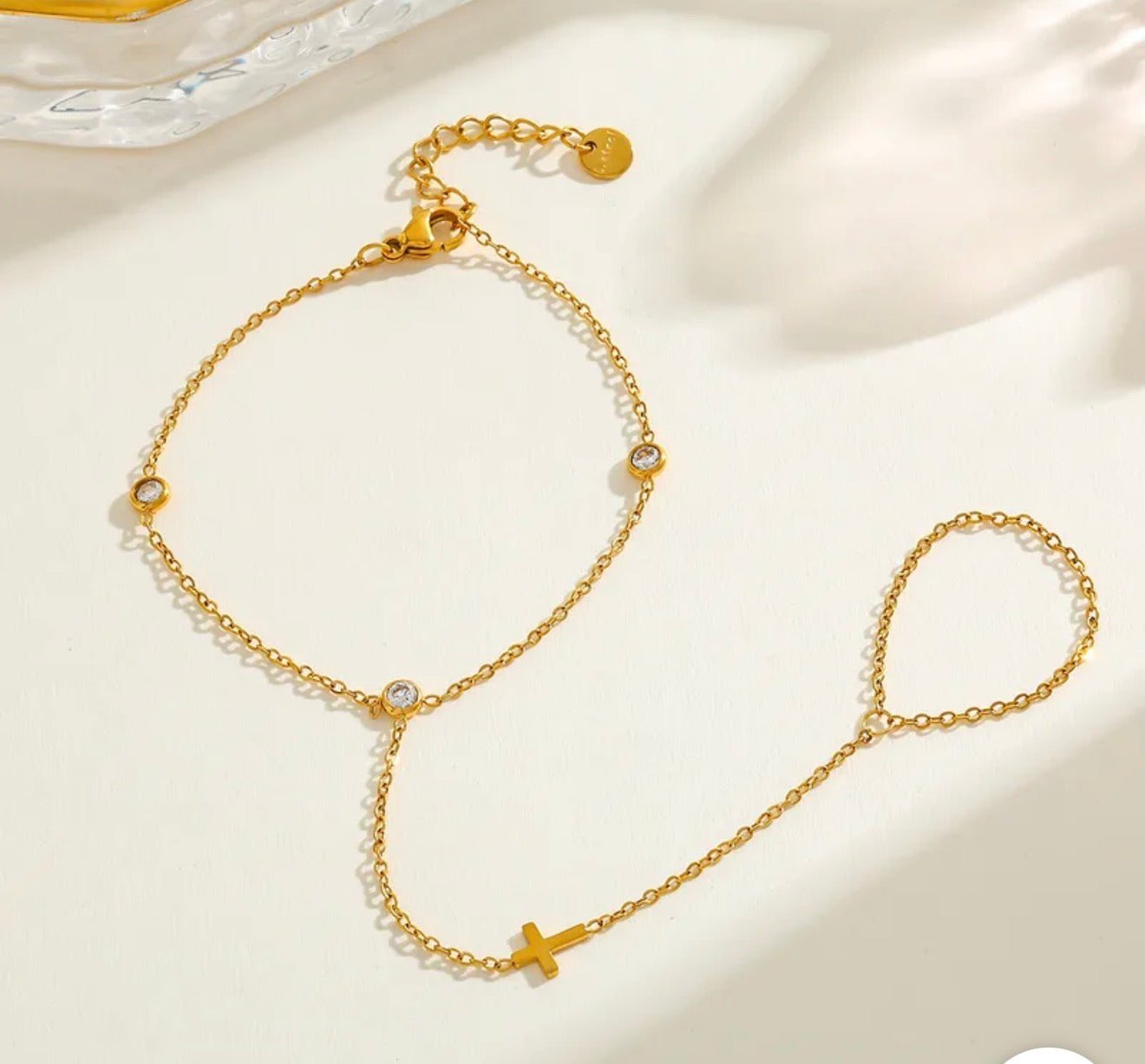 Cross finger bracelet