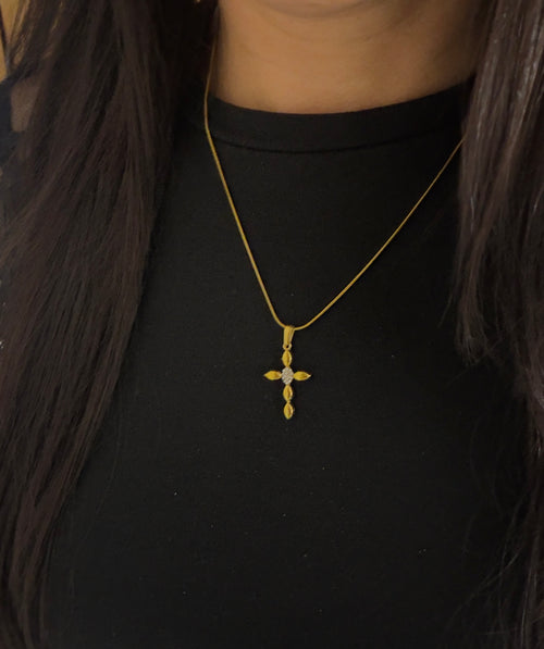 Alma Necklace
