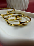 Clavo Bangle