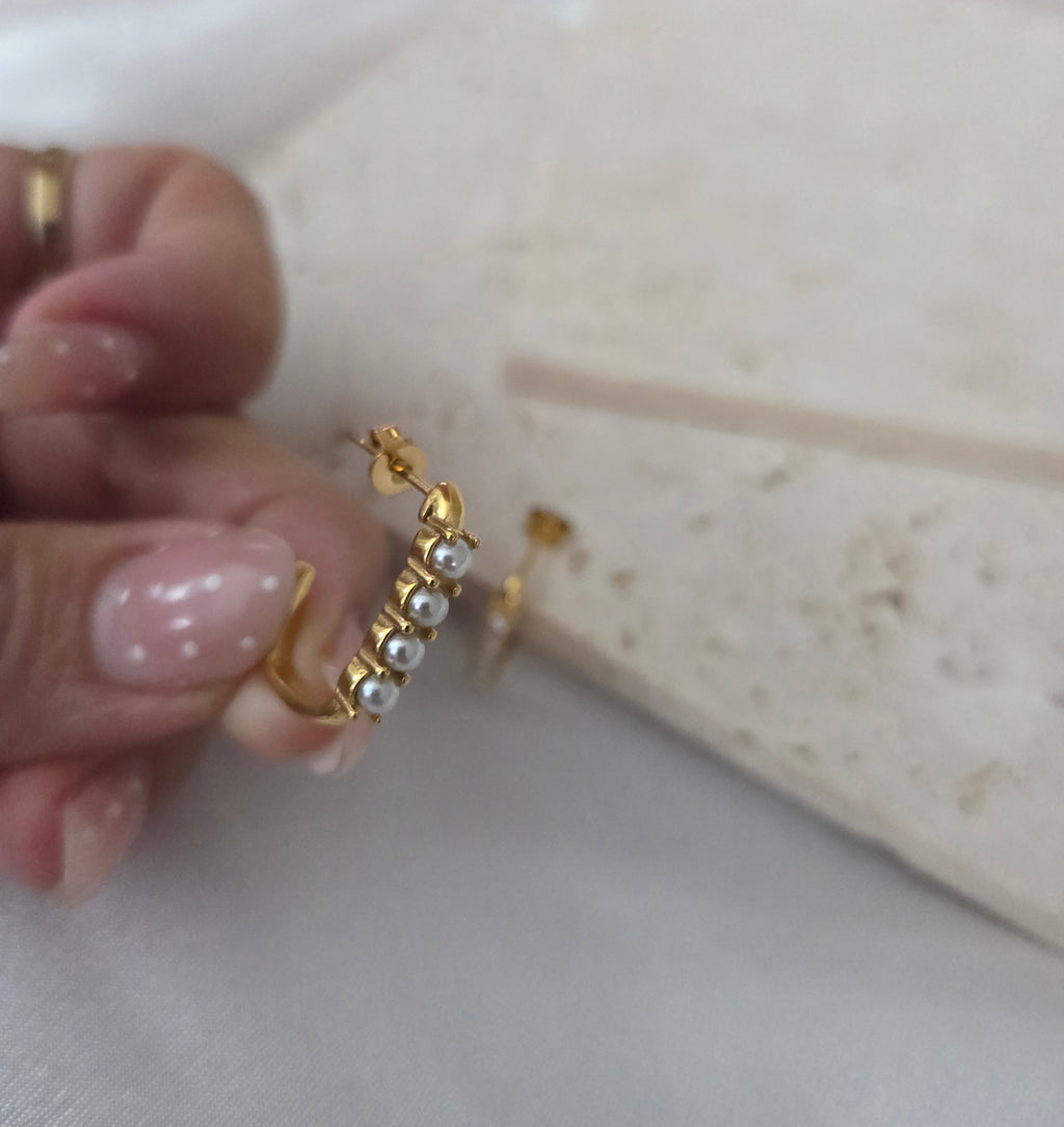 Small Pearl Earrings