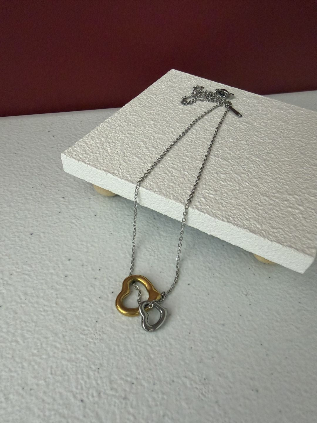 Amor Necklace