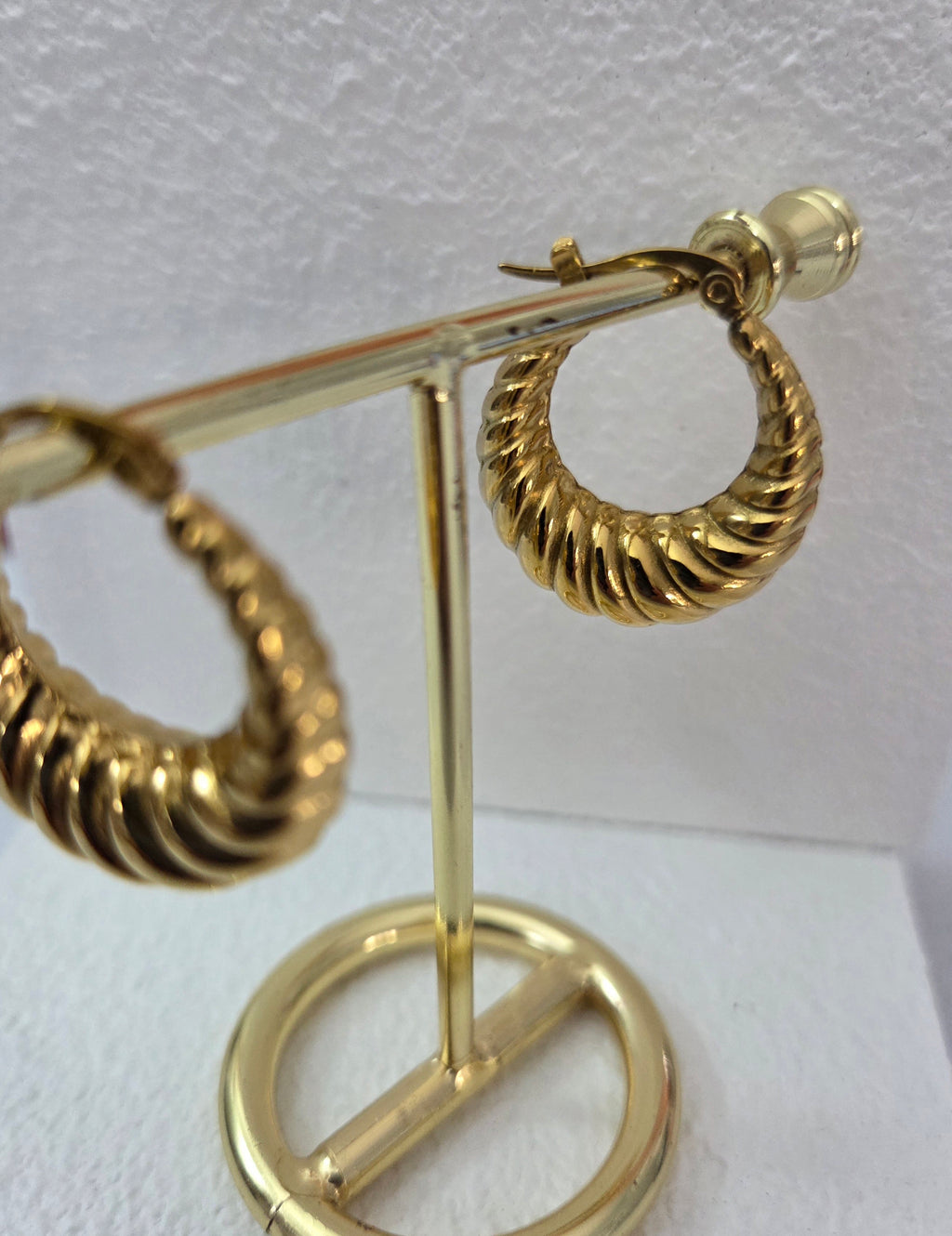 Small Golden Hoops